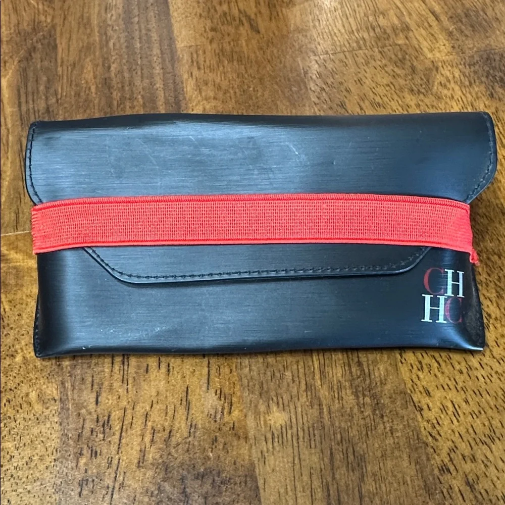 Caroline Herrera Reader Sunglasses +3 with case